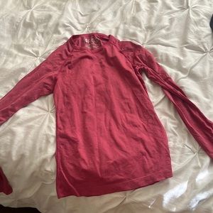 Figs underscrub shirt , seamless salta